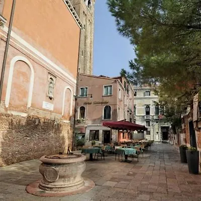 Tintoretto Hotel