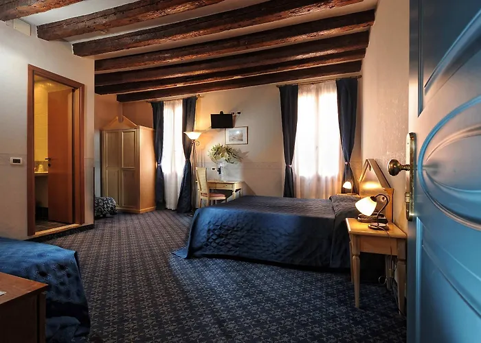 Hotell Tintoretto 3*