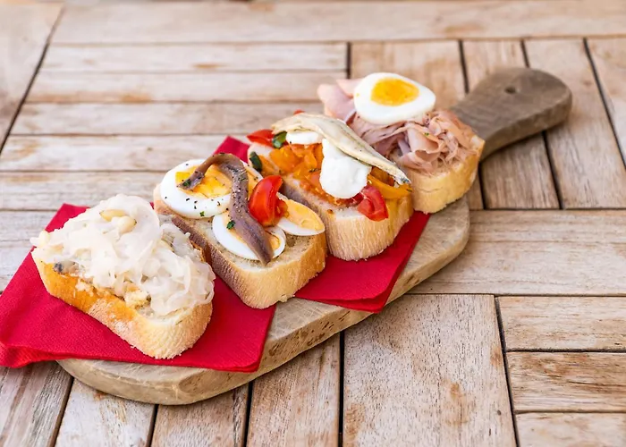 ティントレット ホテル 3*