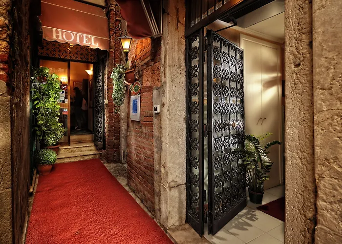 Tintoretto 3* Venise