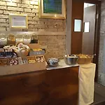 丁托利托酒店 3*
