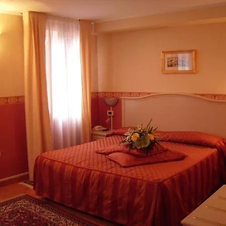 Hotel Tintoretto